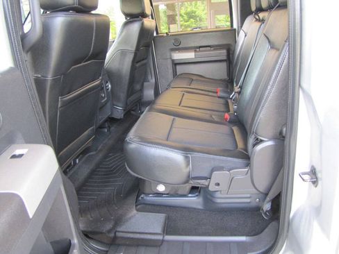 Used 2016 Ford F250 Lariat w/ Chrome Package AWD/4WD image 17