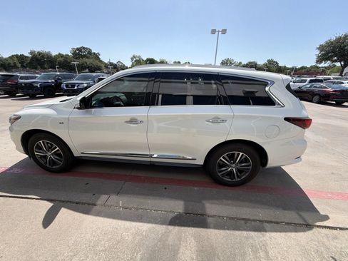 Used 2018 INFINITI QX60 FWD w/ Premium Plus Package image 4