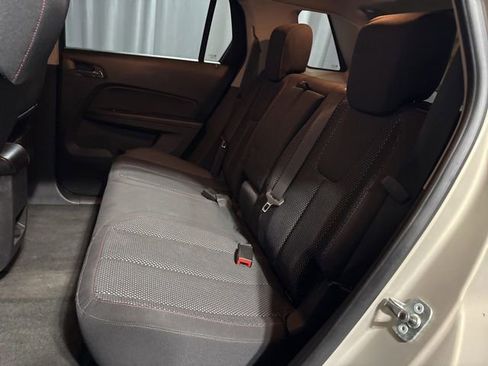 Used 2010 GMC Terrain SLE AWD/4WD image 16