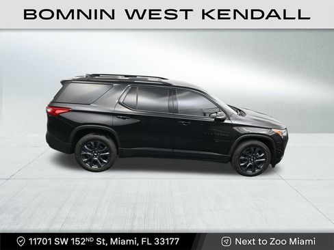 Used 2021 Chevrolet Traverse RS image 18