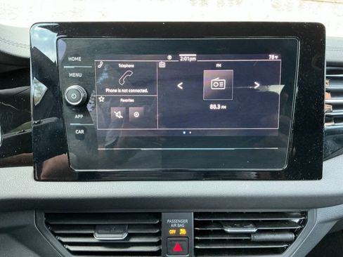 Used 2025 Volkswagen Jetta Sport image 20