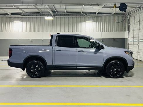 New 2026 Honda Ridgeline Black Edition image 21