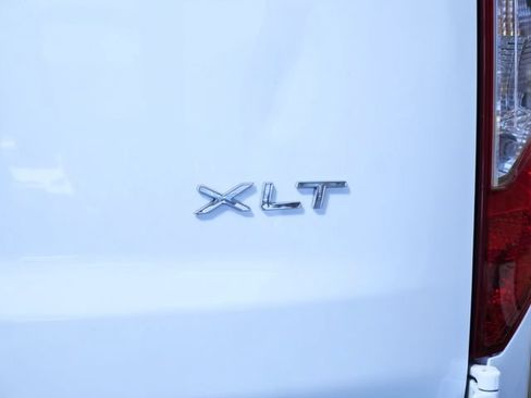 Used 2015 Ford Transit Connect XLT FWD image 7
