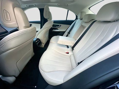Certified 2025 Mercedes-Benz E 350 4MATIC Sedan image 26
