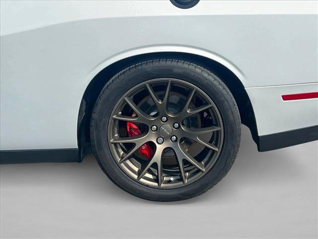 Used 2016 Dodge Challenger SRT Hellcat RWD image 28