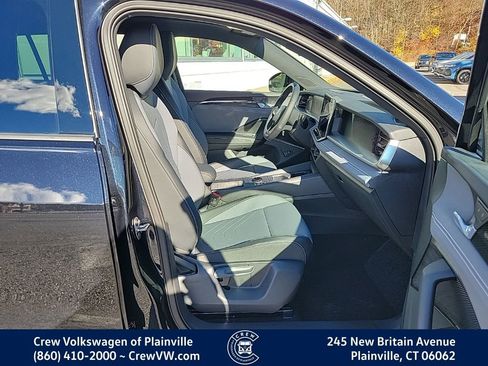 New 2026 Volkswagen Tiguan SE R-Line image 16