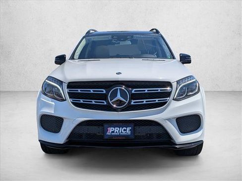 Used 2018 Mercedes-Benz GLS 550 4MATIC image 2