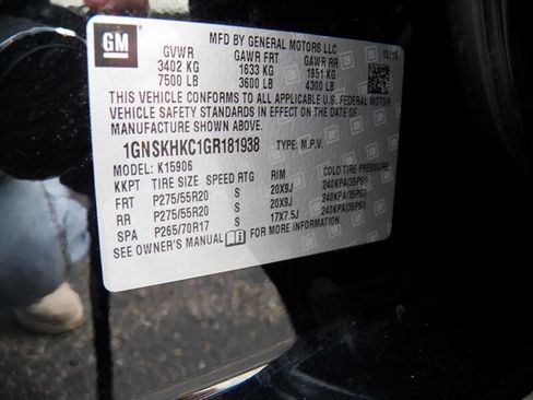Used 2016 Chevrolet Suburban LT AWD/4WD image 25