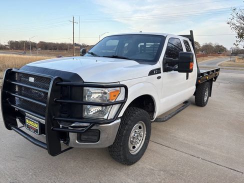 Used 2014 Ford F250 XL w/ Power Equipment Group image 9