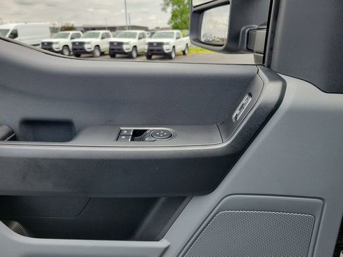 New 2026 Ford F550 4x4 Regular Cab Super Duty image 14