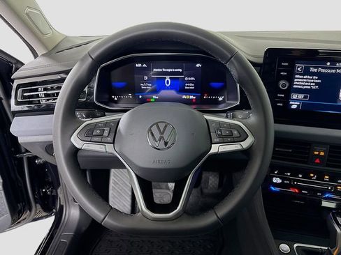 New 2026 Volkswagen Jetta SE image 12