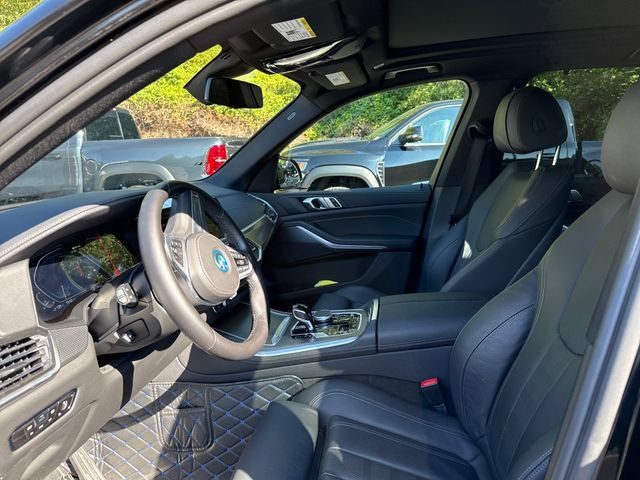 Used 2022 BMW X5 xDrive45e w/ M Sport Package AWD/4WD image 14