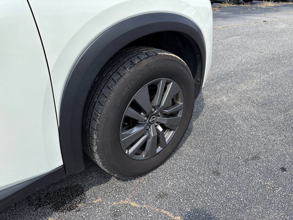 Used 2024 Nissan Pathfinder SV FWD image 26