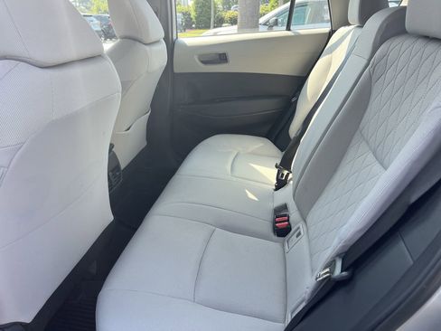 Used 2022 Toyota Corolla Cross L FWD image 32