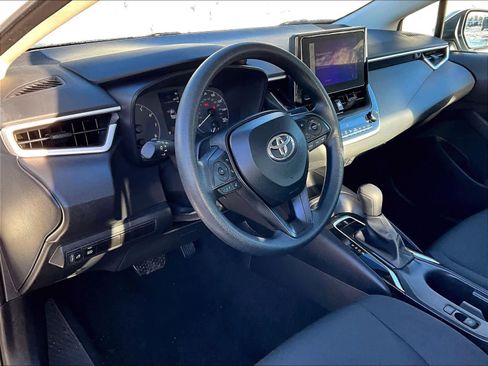 Certified 2025 Toyota Corolla LE image 8