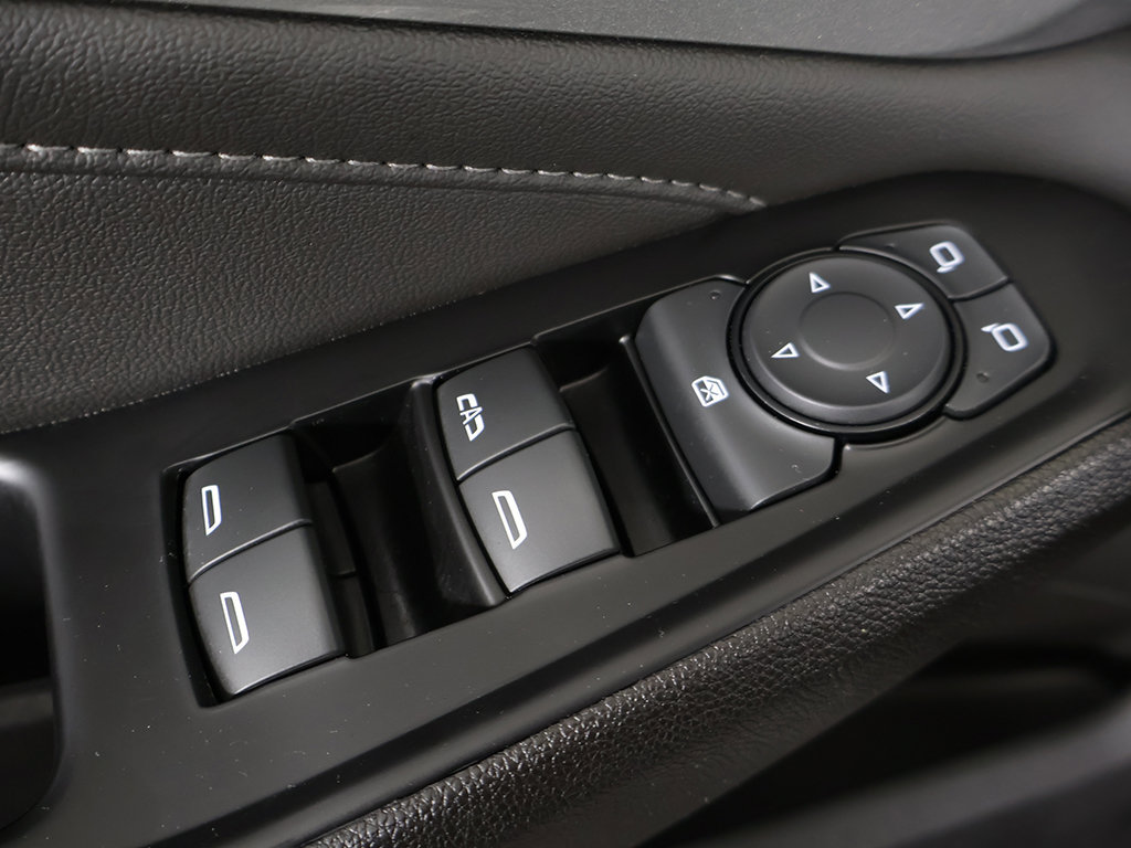 Used 2023 Chevrolet Traverse LT AWD/4WD image 41