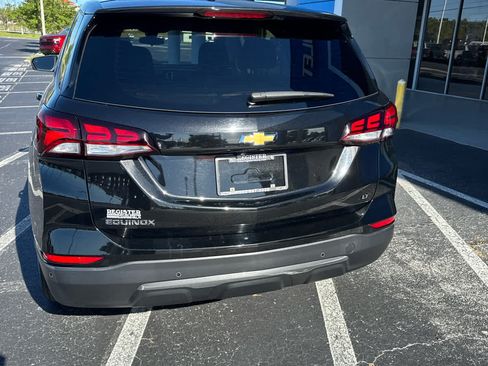 Used 2024 Chevrolet Equinox LT FWD image 6