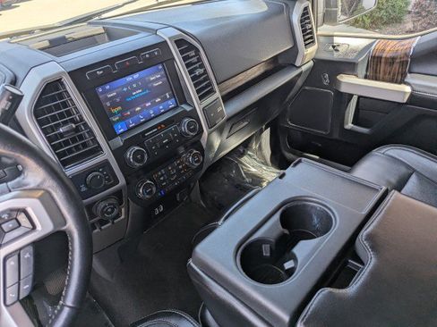 Used 2020 Ford F150 Lariat AWD/4WD image 22
