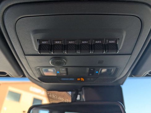 Used 2022 Ford Bronco Badlands image 20