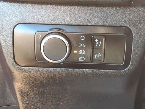 Used 2022 Ford Escape SE w/ Cold Weather Package AWD/4WD image 13