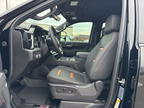 New 2026 GMC Sierra 2500 AT4 w/ AT4 Premium Plus Package AWD/4WD image 19