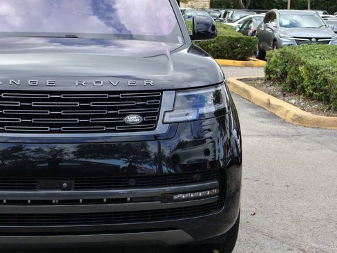 Used 2023 Land Rover Range Rover SE AWD/4WD image 19