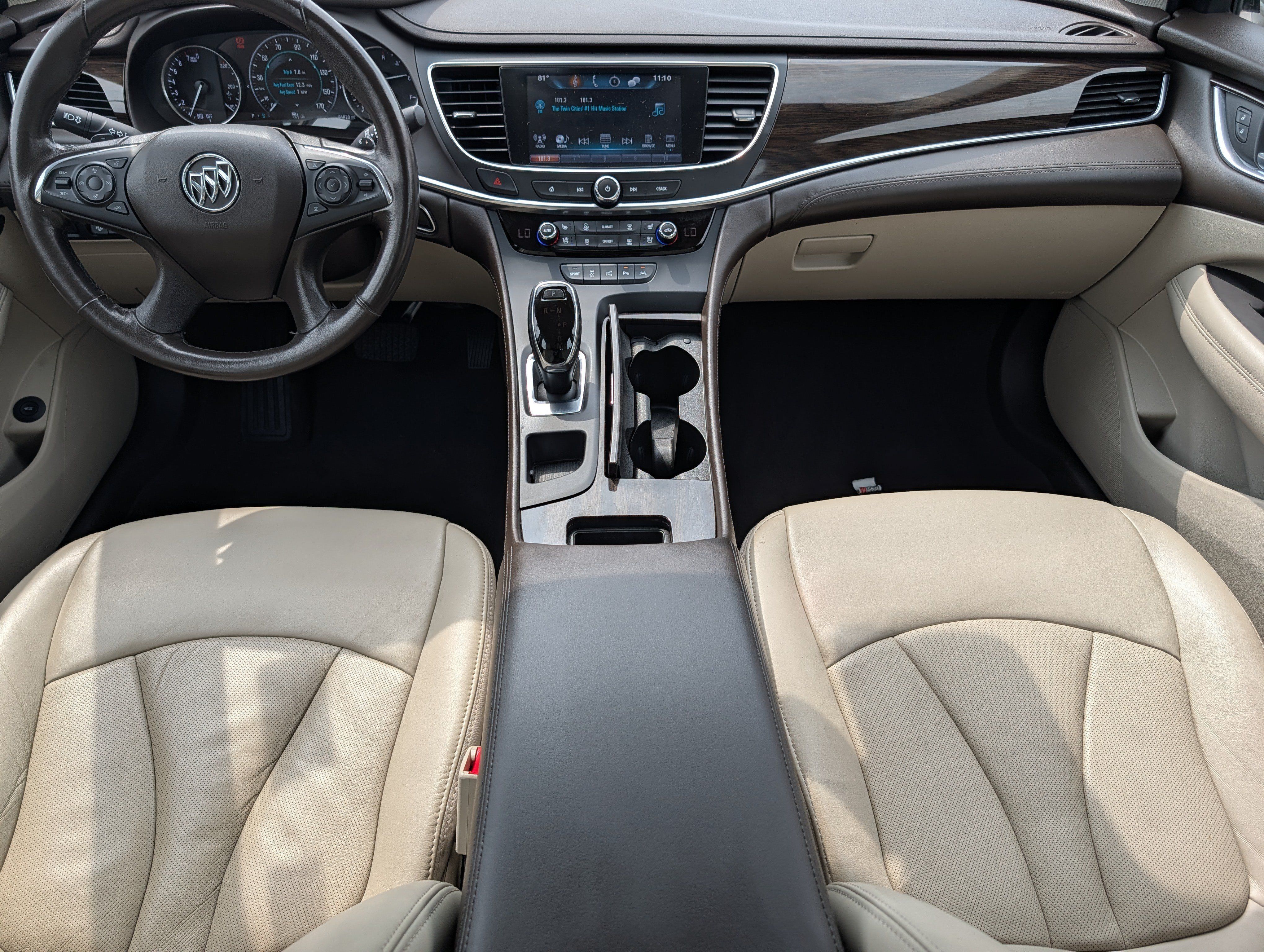Used 2017 Buick LaCrosse Premium w/ Driver Confidence Package #2 FWD image 10