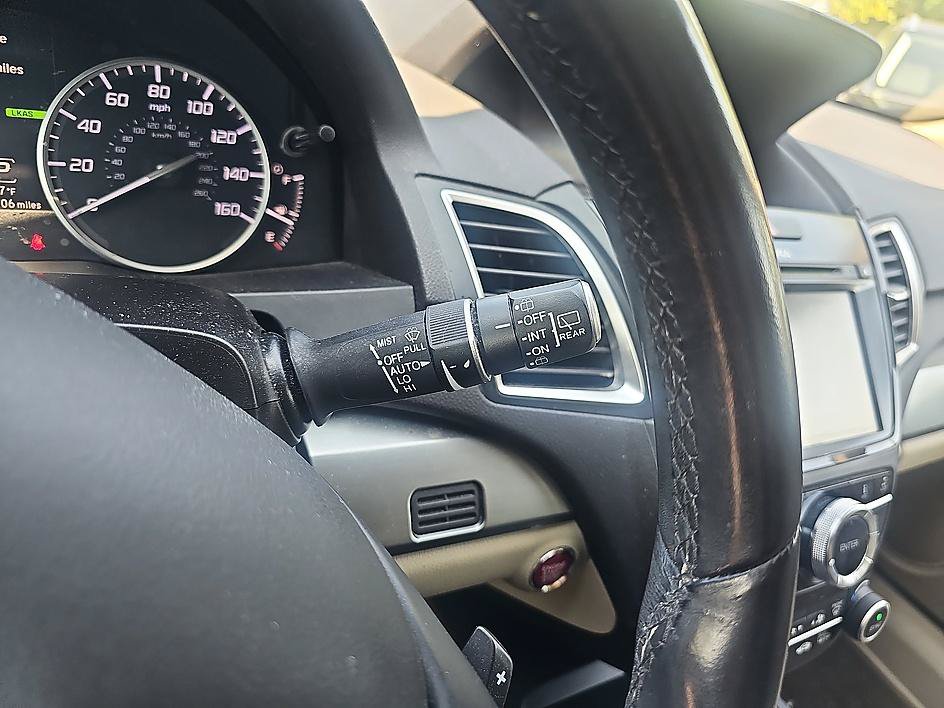 Used 2018 Acura RDX w/ Advance Package FWD image 18