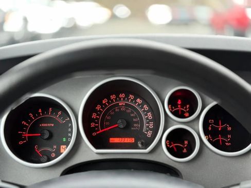 Used 2011 Toyota Tundra 4x4 Double Cab w/ Tow Pkg image 13