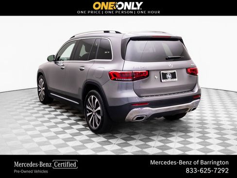 Used 2022 Mercedes-Benz GLB 250 4MATIC image 3