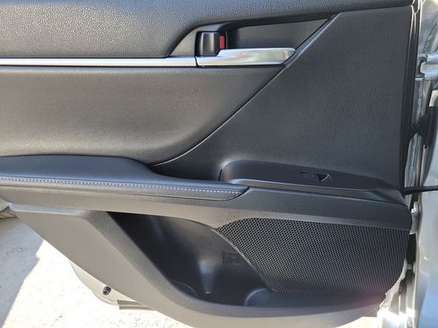 Used 2022 Toyota Camry XSE w/ Carpet Mat Package (TMS) image 14