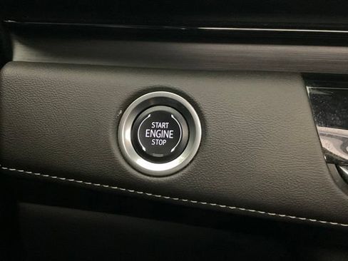 Used 2024 Cadillac Escalade ESV Premium Luxury w/ Performance Package AWD/4WD image 14