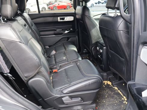 Used 2021 Ford Explorer ST w/ Equipment Group 401A image 8