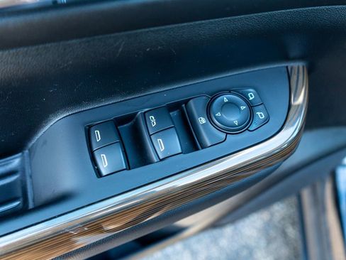 Used 2023 GMC Acadia SLE w/ Driver Convenience Package image 22