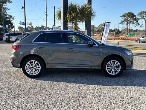 Used 2025 Audi Q3 2.0T Premium image 5