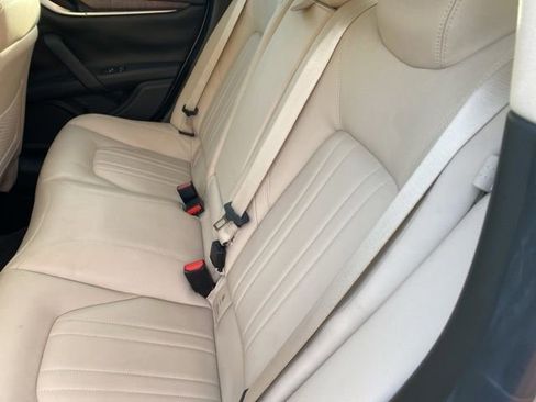 Used 2015 Maserati Ghibli S Q4 image 13