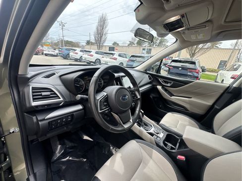 Used 2019 Subaru Forester Limited AWD/4WD image 12