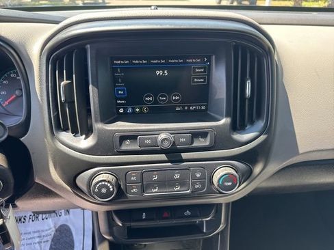 Used 2019 Chevrolet Colorado W/T w/ Custom Special Edition RWD image 21