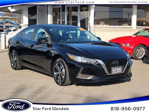 Used 2022 Nissan Sentra SV image 1