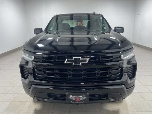 Used 2024 Chevrolet Silverado 1500 RST AWD/4WD image 2