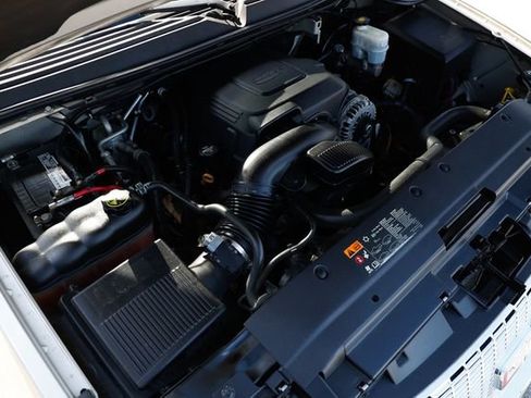 Used 2013 GMC Yukon SLT image 50