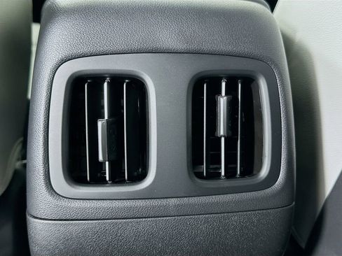 New 2026 Hyundai Santa Cruz Limited image 18