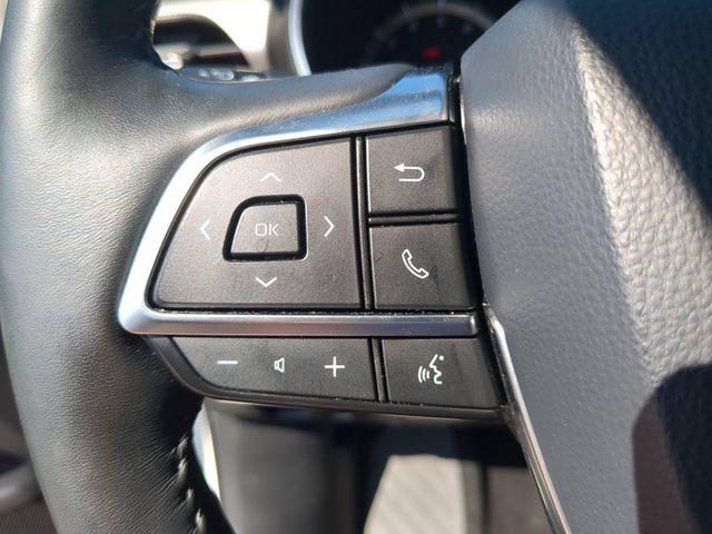 Used 2020 Toyota Highlander Platinum FWD image 32