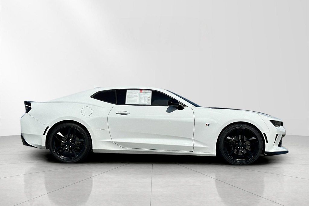 Used 2017 Chevrolet Camaro LS RWD image 7