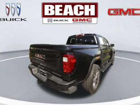 Used 2023 GMC Canyon Denali AWD/4WD image 3