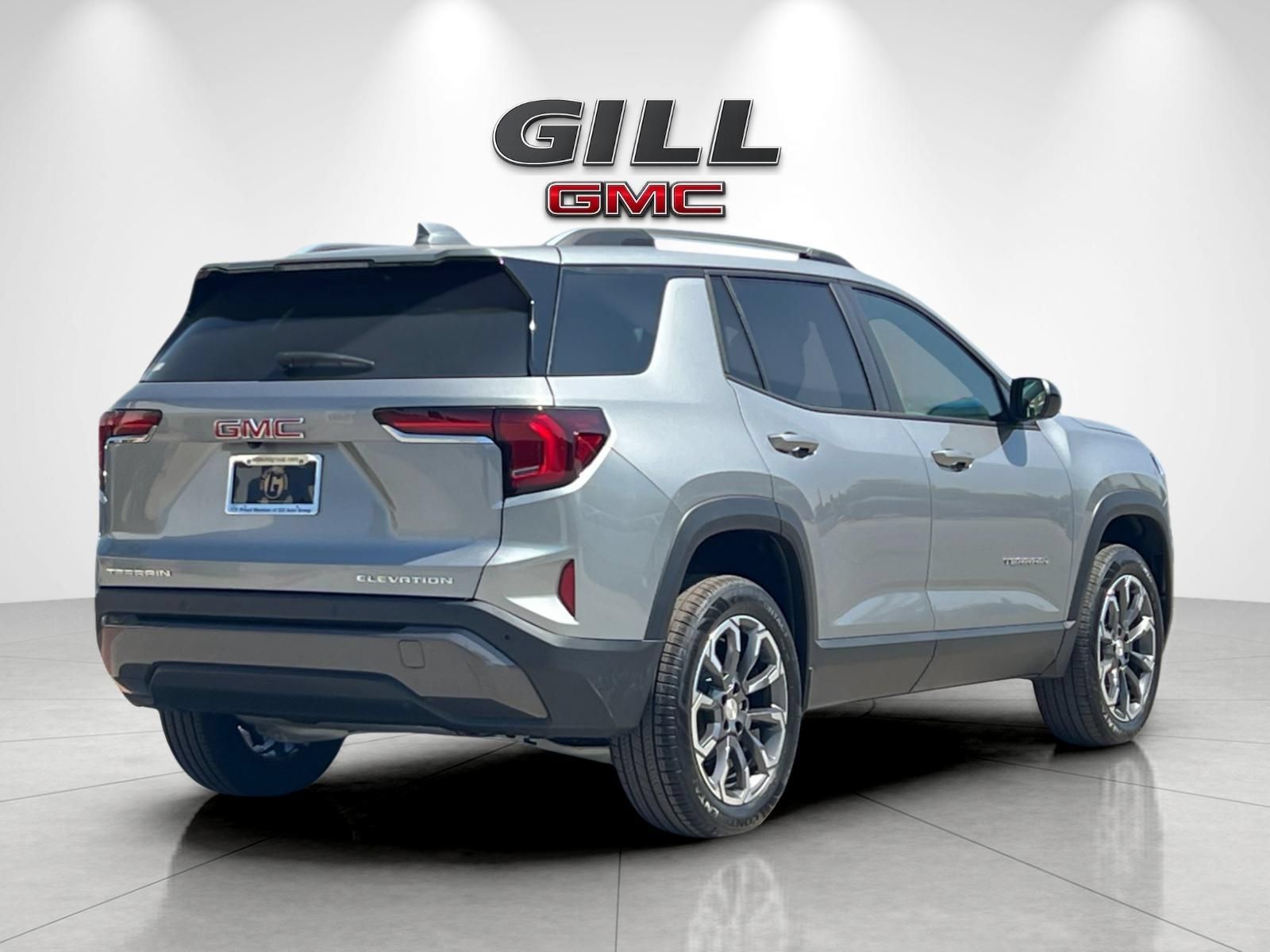 New 2027 GMC Terrain Elevation w/ Elevation Premium Package FWD image 3