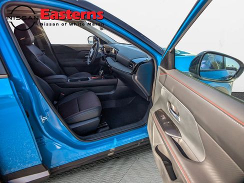 New 2025 Nissan Kicks SR w/ SR Premium Package image 16