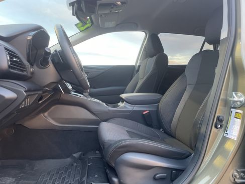 Certified 2025 Subaru Outback Premium w/ Popular Package #1A image 12