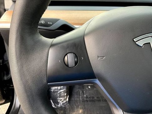 Used 2023 Tesla Model 3 Standard Range RWD image 13