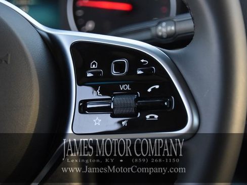 Used 2023 Mercedes-Benz Sprinter 3500 image 41